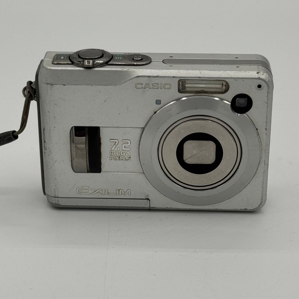 Casio Exilim EX-Z120 7.2MP Digital Camera Silver 3x Zoom SD Card Tested Working